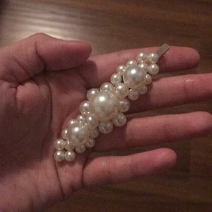 NEW | Faux Pearl Hair Clip Pin